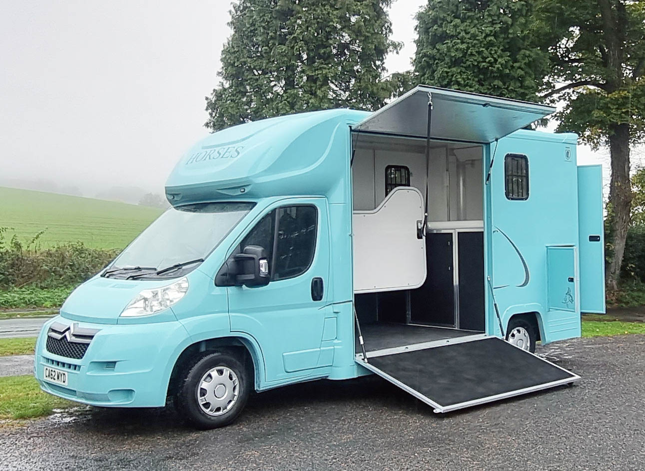 3.5t horseboxes for sale